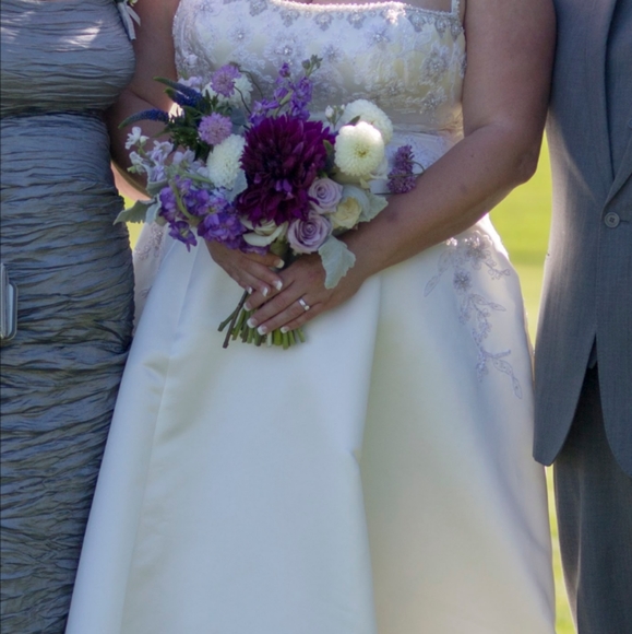 Wedding Dress with Corset (1X-3X) - Picture 4 of 6